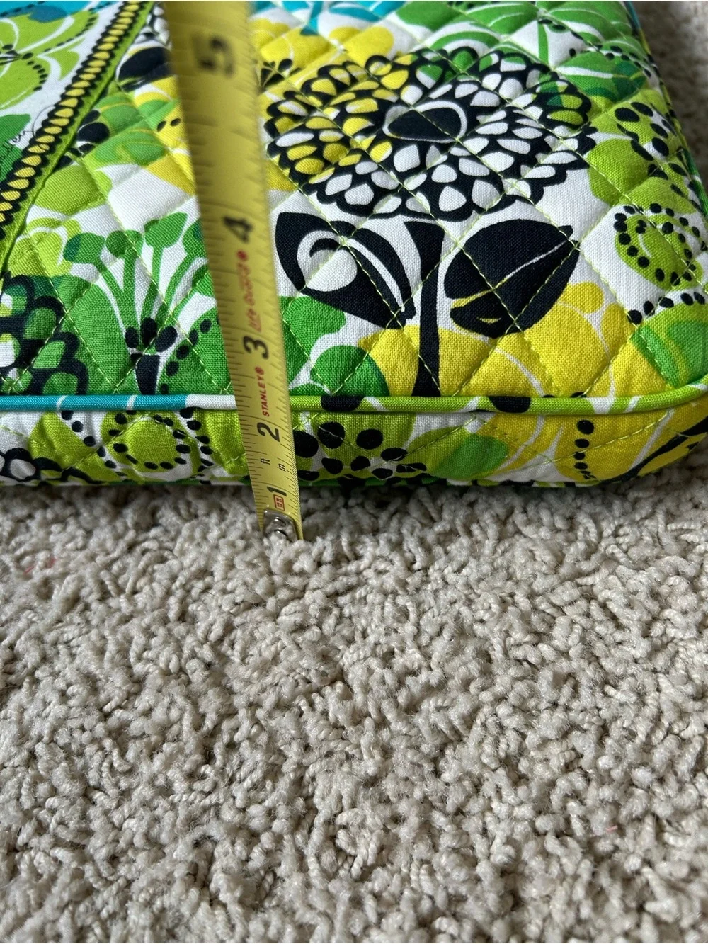 Vera Bradley “Lime’s Up” Quilted PC case
